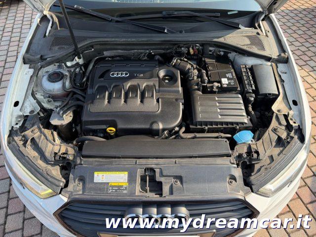 AUDI A3 SPB 30 TDI S-Tronic S-Line Exterior