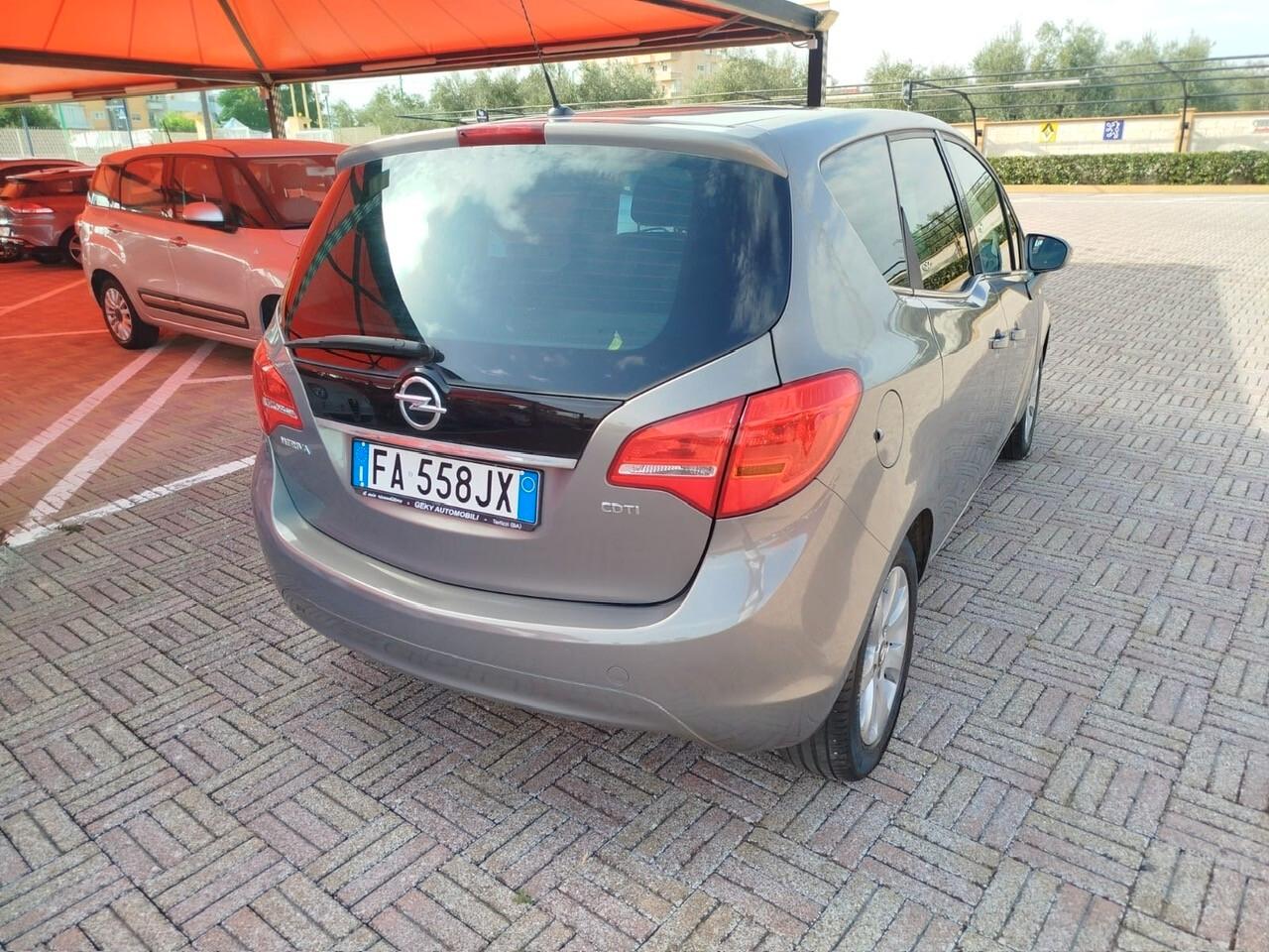 Opel Meriva 1.3 CDTI 95CV ecoFLEX Cosmo