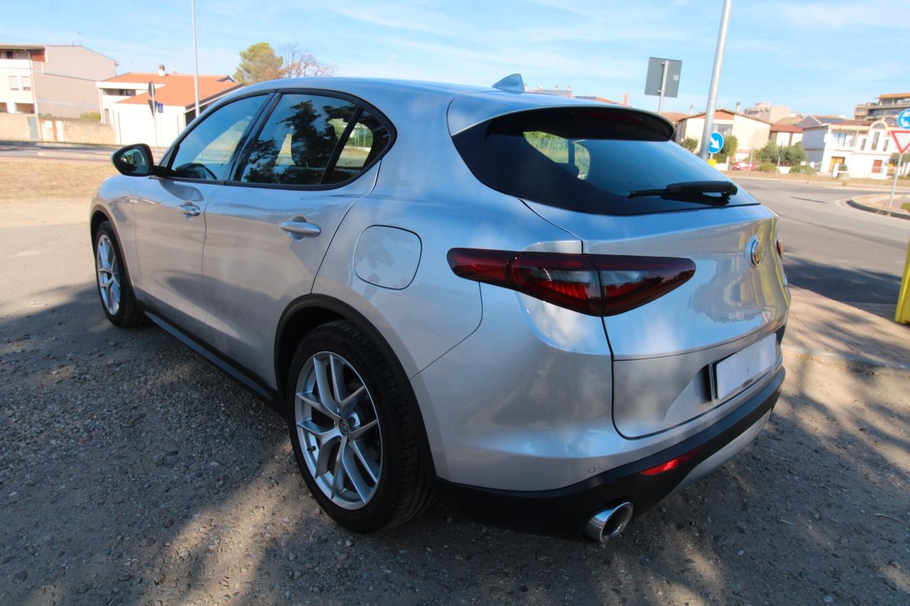 Alfa Romeo Stelvio 2.2 Turbodiesel 190 CV AT8 RWD Executive