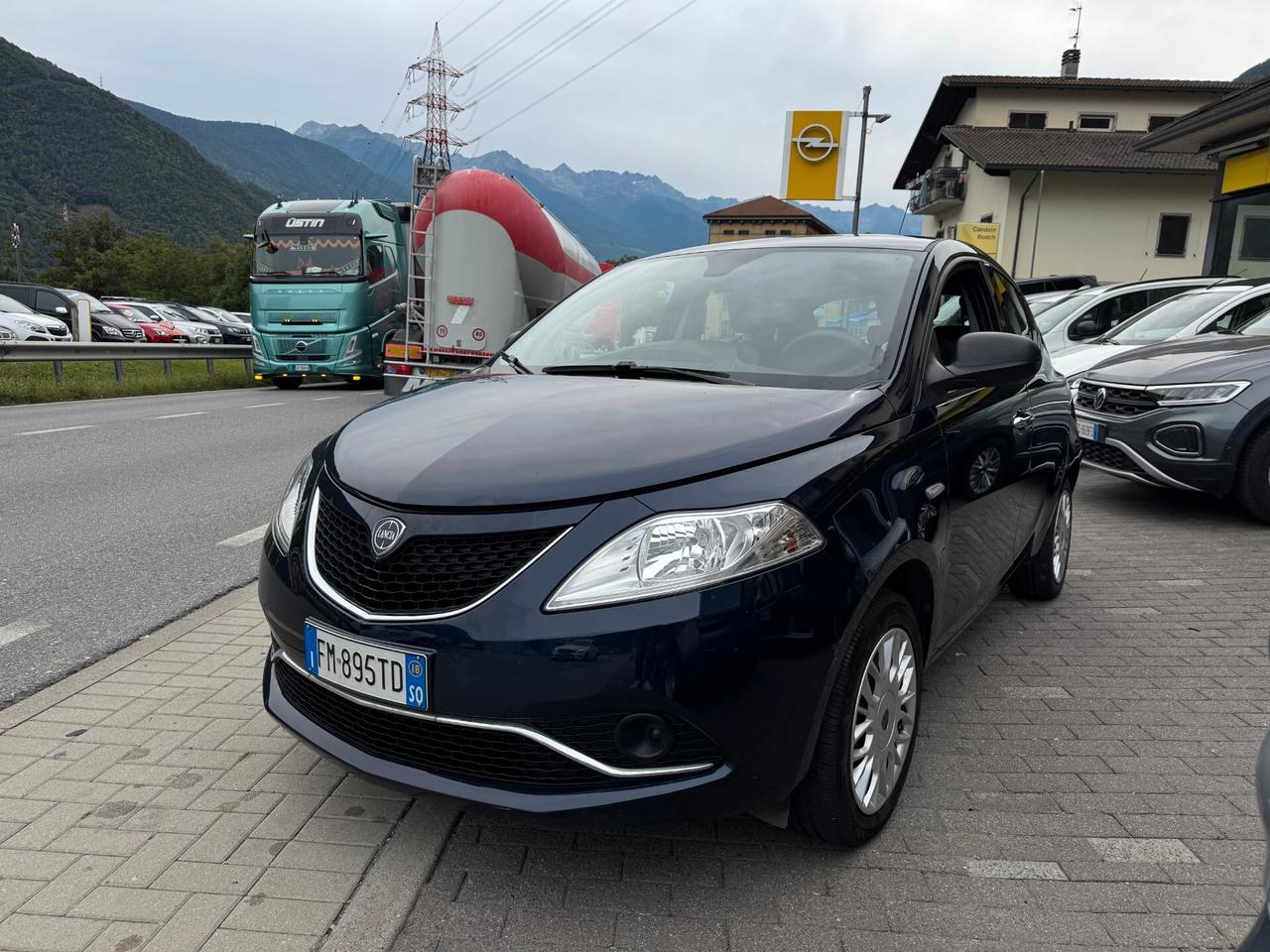 LANCIA YPSILON 1.2cc 69 CV 5 porte BENZINA