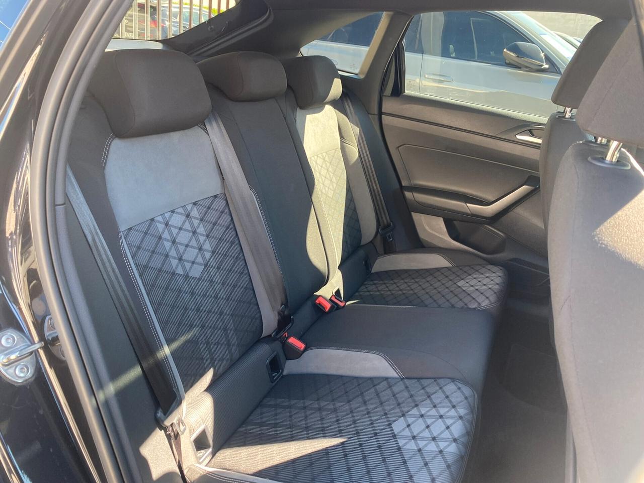 Volkswagen Taigo R-Line 1.0 TSI 110CV DSG