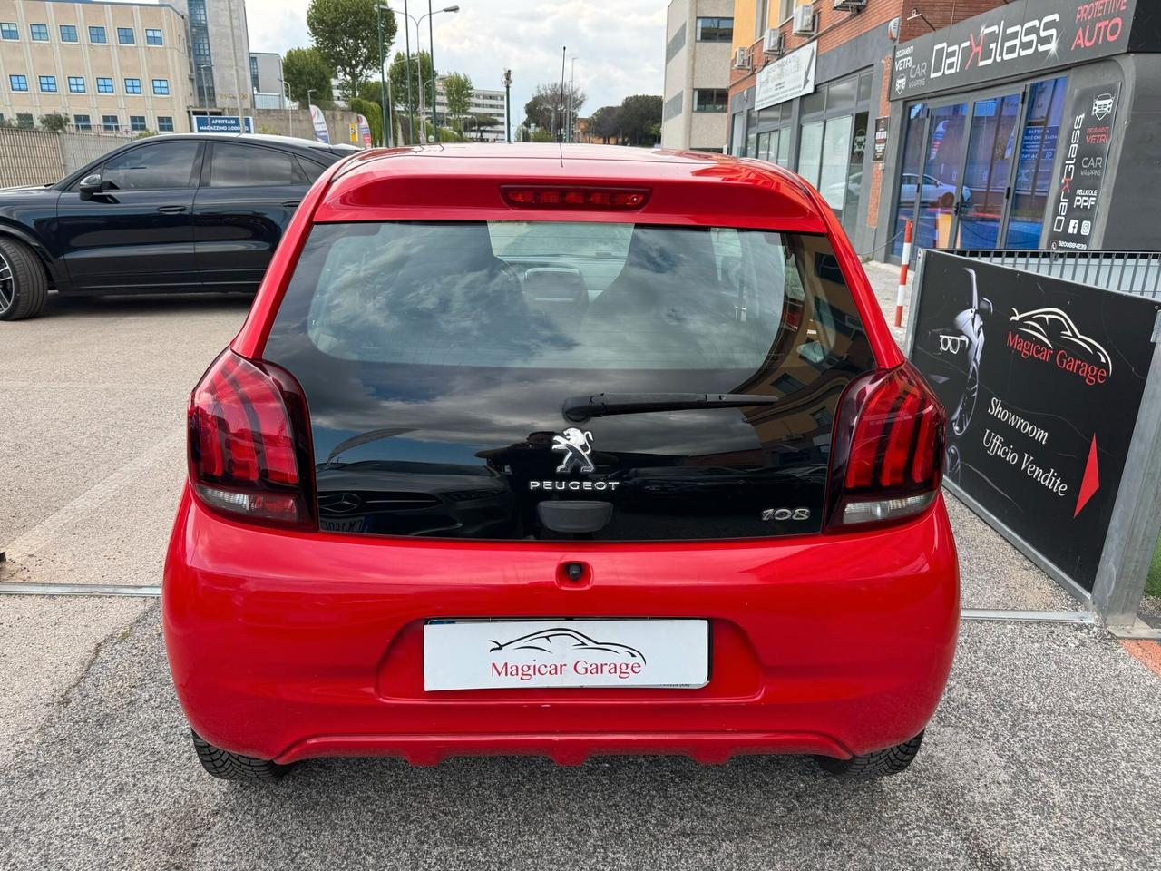 Peugeot 108 VTi 68 5 porte Allure