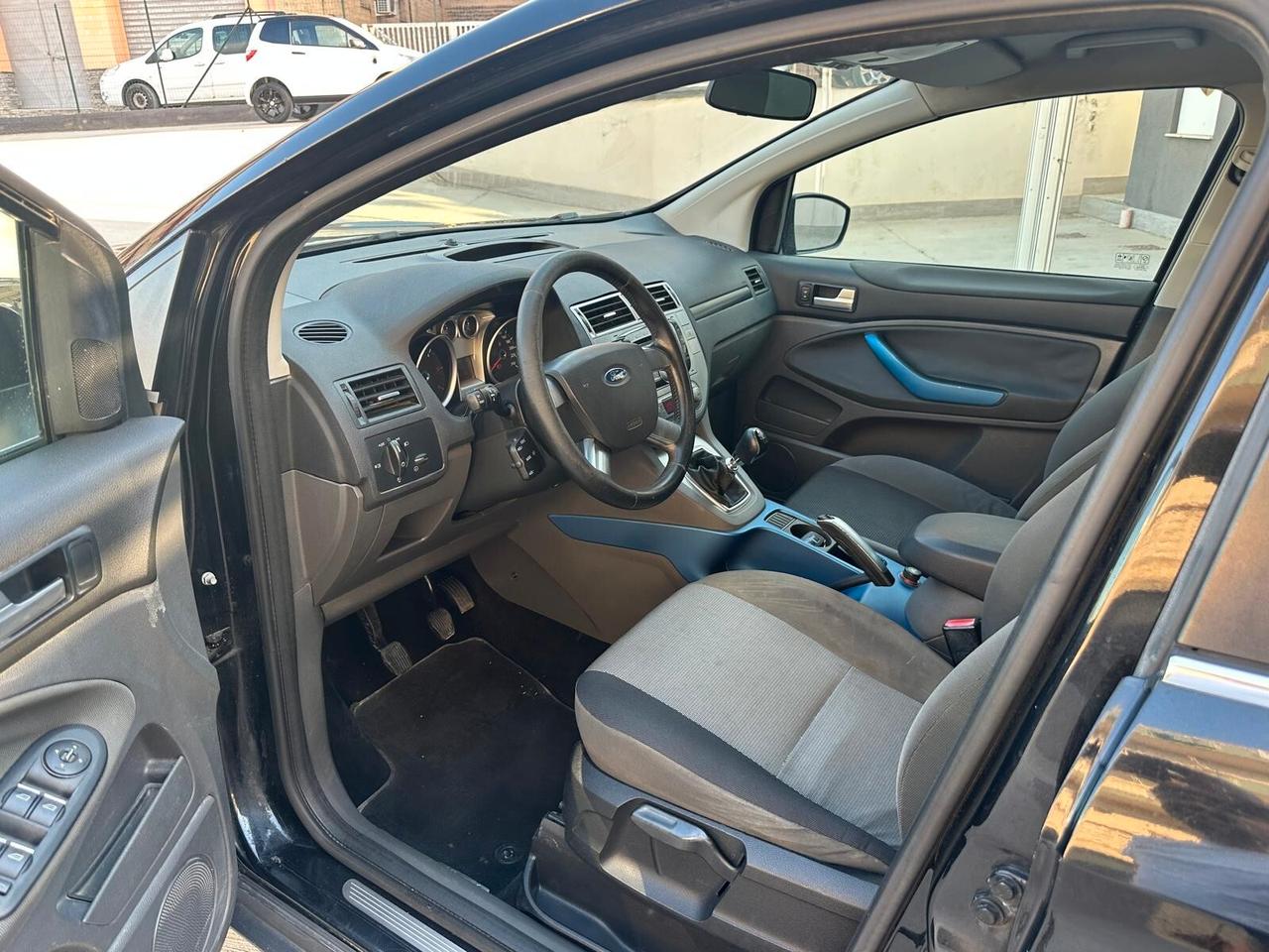 Ford Kuga 2.0 TDCi 136 CV 2WD Titanium DPF