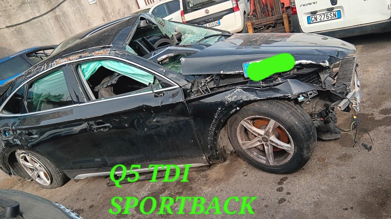 Audi Q5 SPORTBACK INCIDENTATA SINISTRATA MONDIALCARS 024