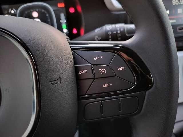 Fiat Panda 1.0 FireFly Hybrid Cross