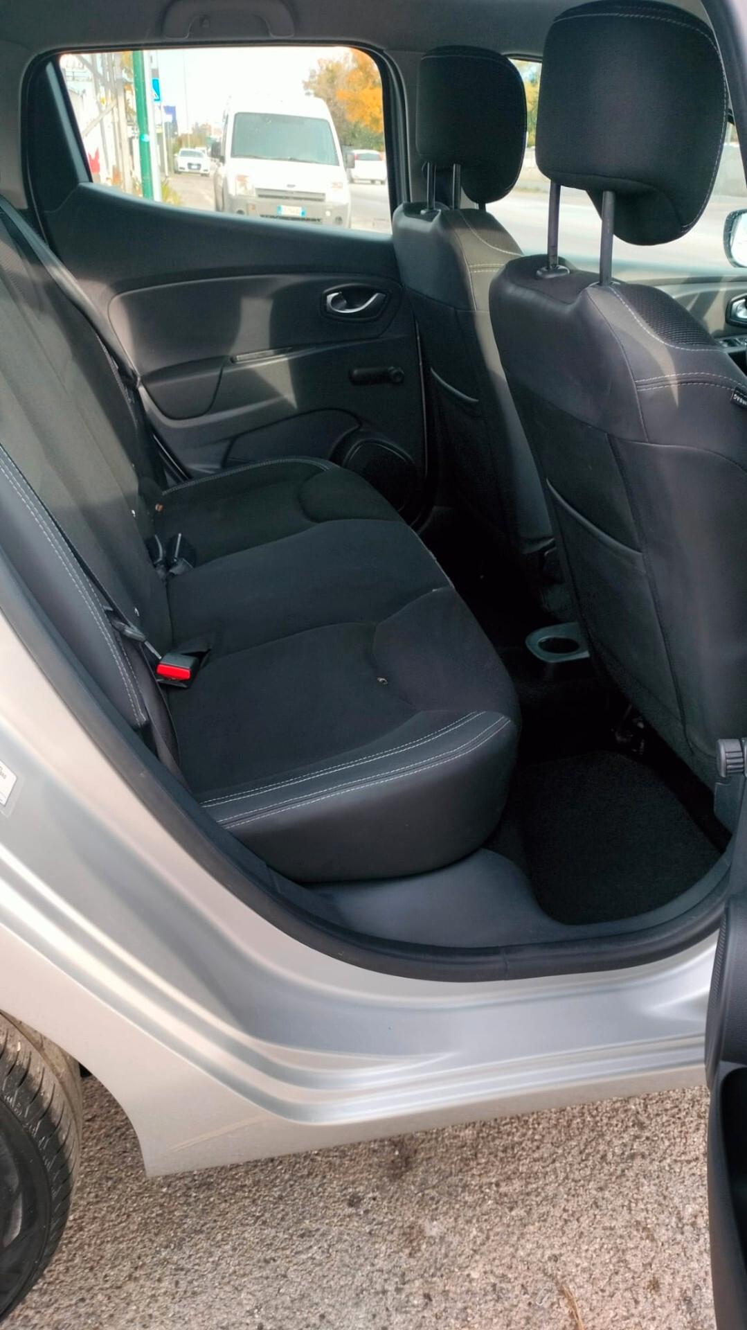 Renault Clio dCi 8V 75 CV Start&Stop 5 porte Energy Intens