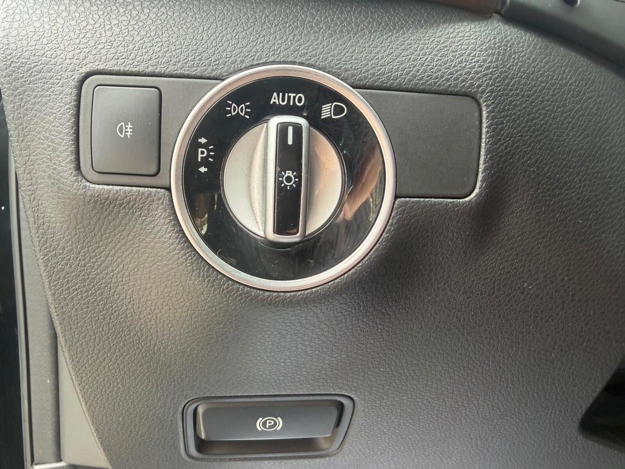 Mercedes-benz B 200 CDI BlueEFFICIENCY Premium