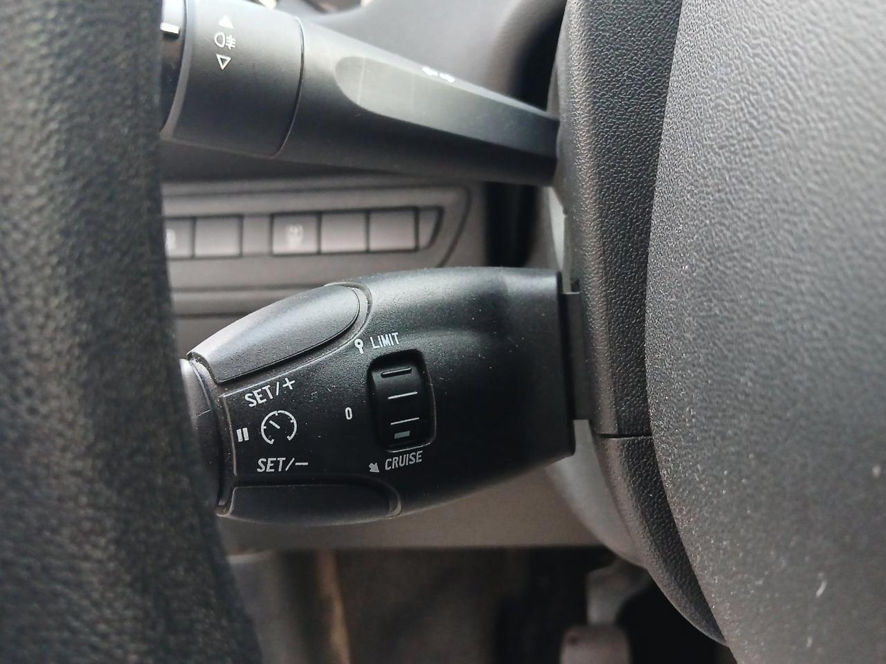Peugeot 208 5 Porte 208 5p 1.0 puretech (vti) 12v Active