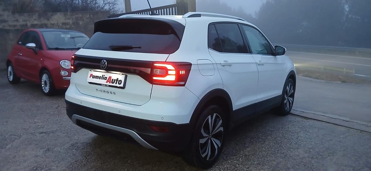Volkswagen T-Cross 1.6 TDI DSG - 2020
