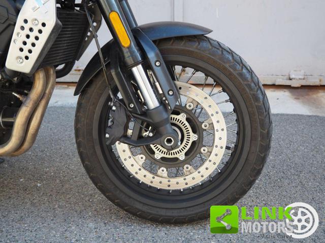BRIXTON Crossfire 500 PRENOTATA