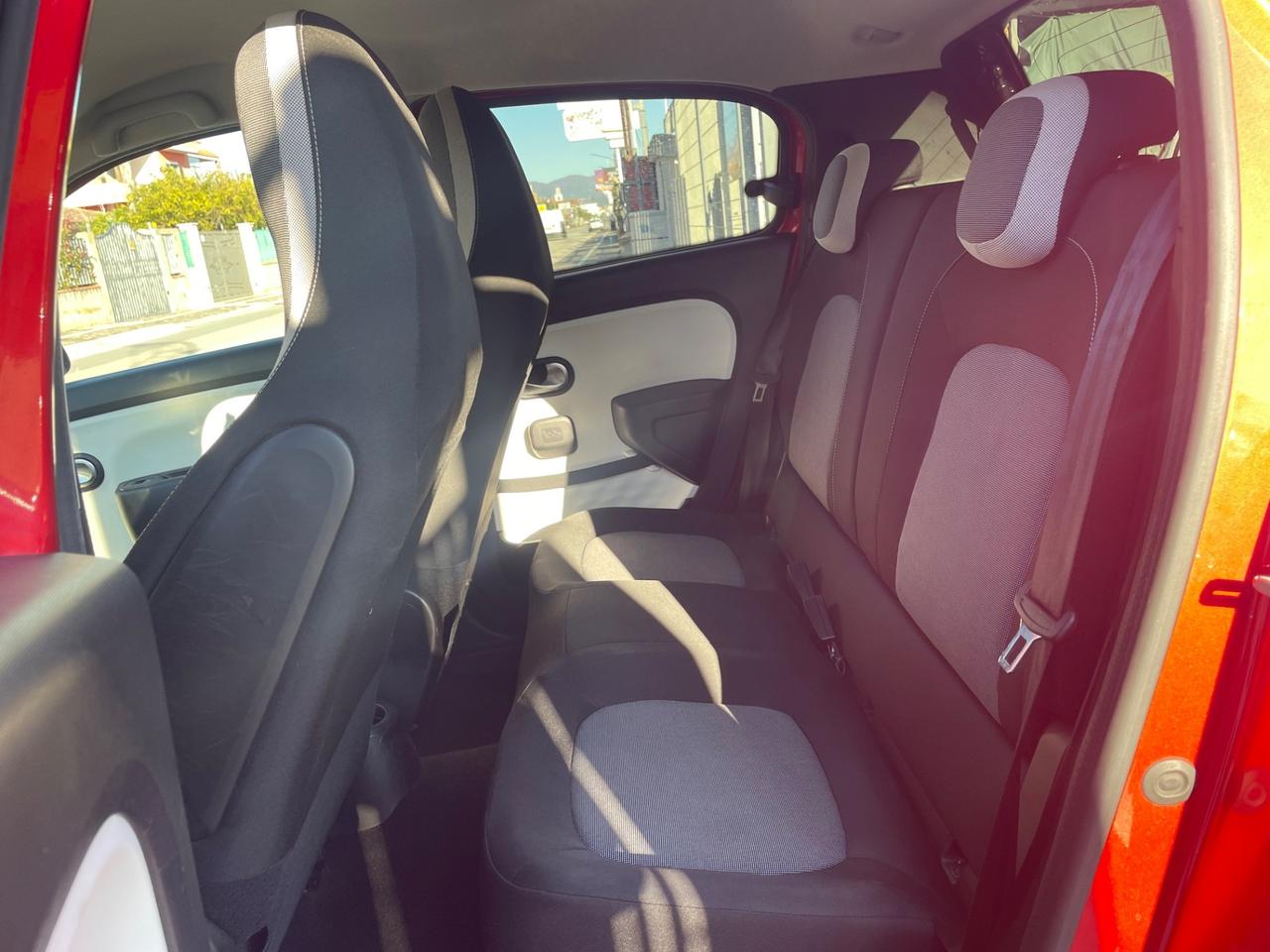 Renault Twingo TCe 95 CV EDC Intens