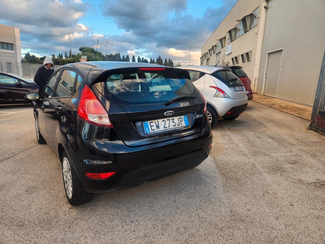 Ford Fiesta 1.4 BENZINA.- GPL