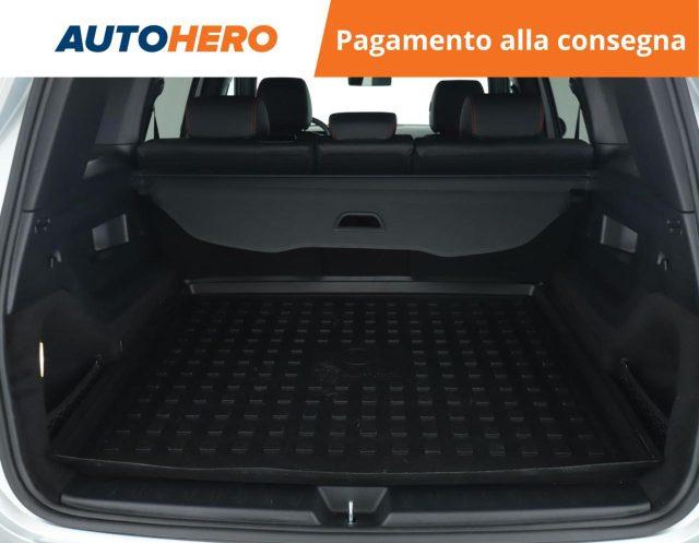 MERCEDES-BENZ GLB 200 Automatic Premium