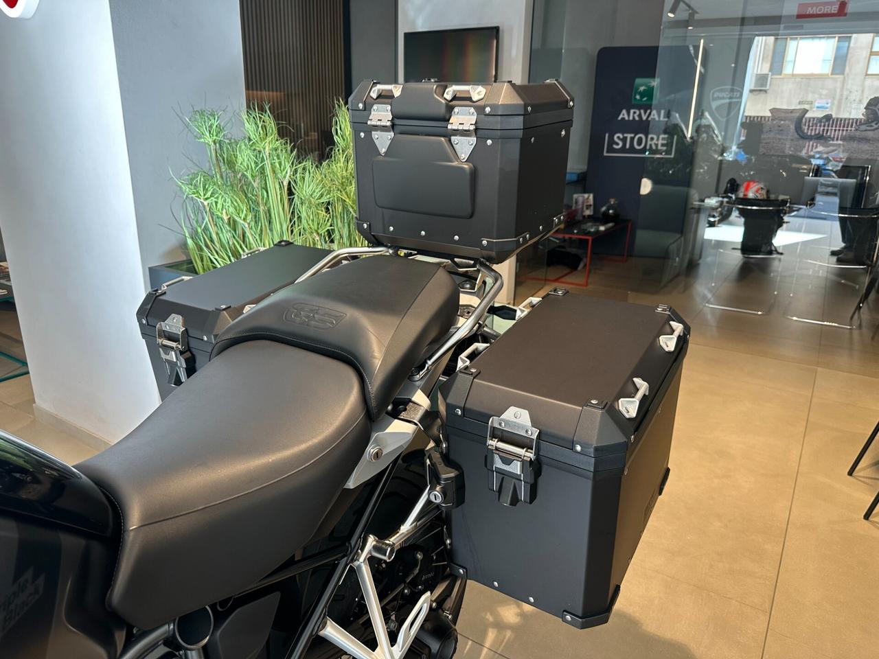 BMW R 1250 GS TRIPLE BLACK Adventure 2023