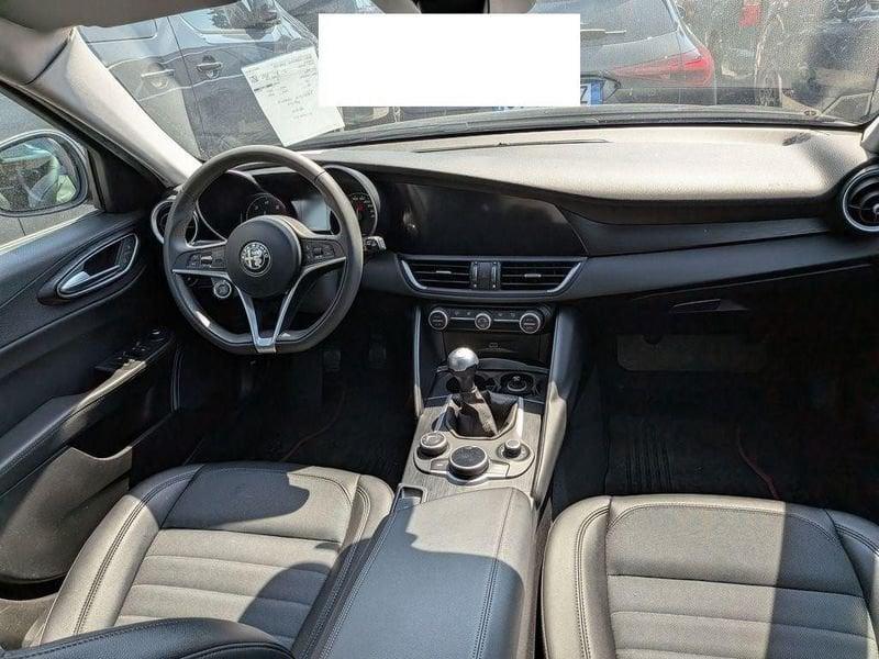 Alfa Romeo Giulia 2.2 Turbodiesel 180 CV Super