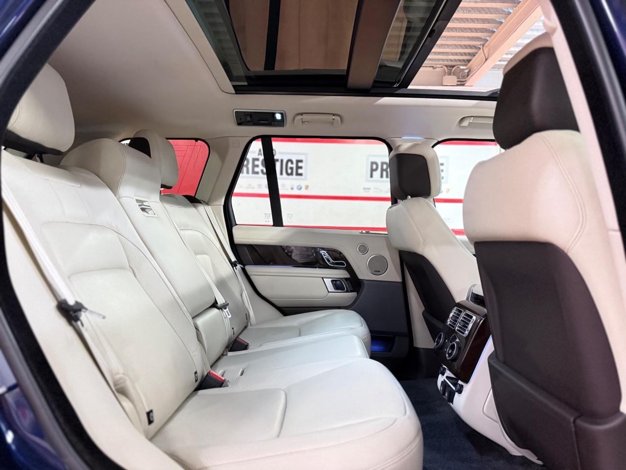 Land Rover Range Vogue Autobiography