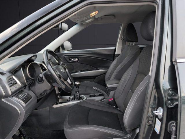 SSANGYONG Tivoli 1.6d 2WD Be NAVY MY 18