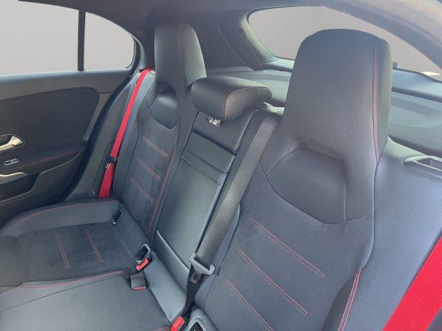 MERCEDES-BENZ A 35 AMG A 35 4Matic AMG