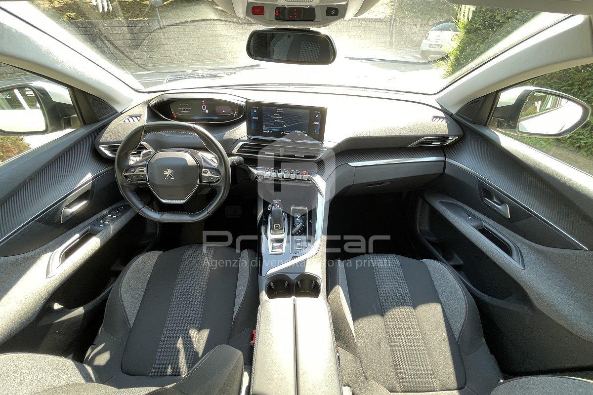 PEUGEOT 3008 BlueHDi 130 S&S EAT8 GT