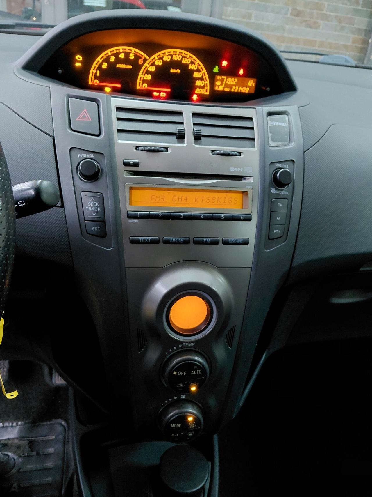 Toyota Yaris 1.4 D-4D DPF 3 porte 2010