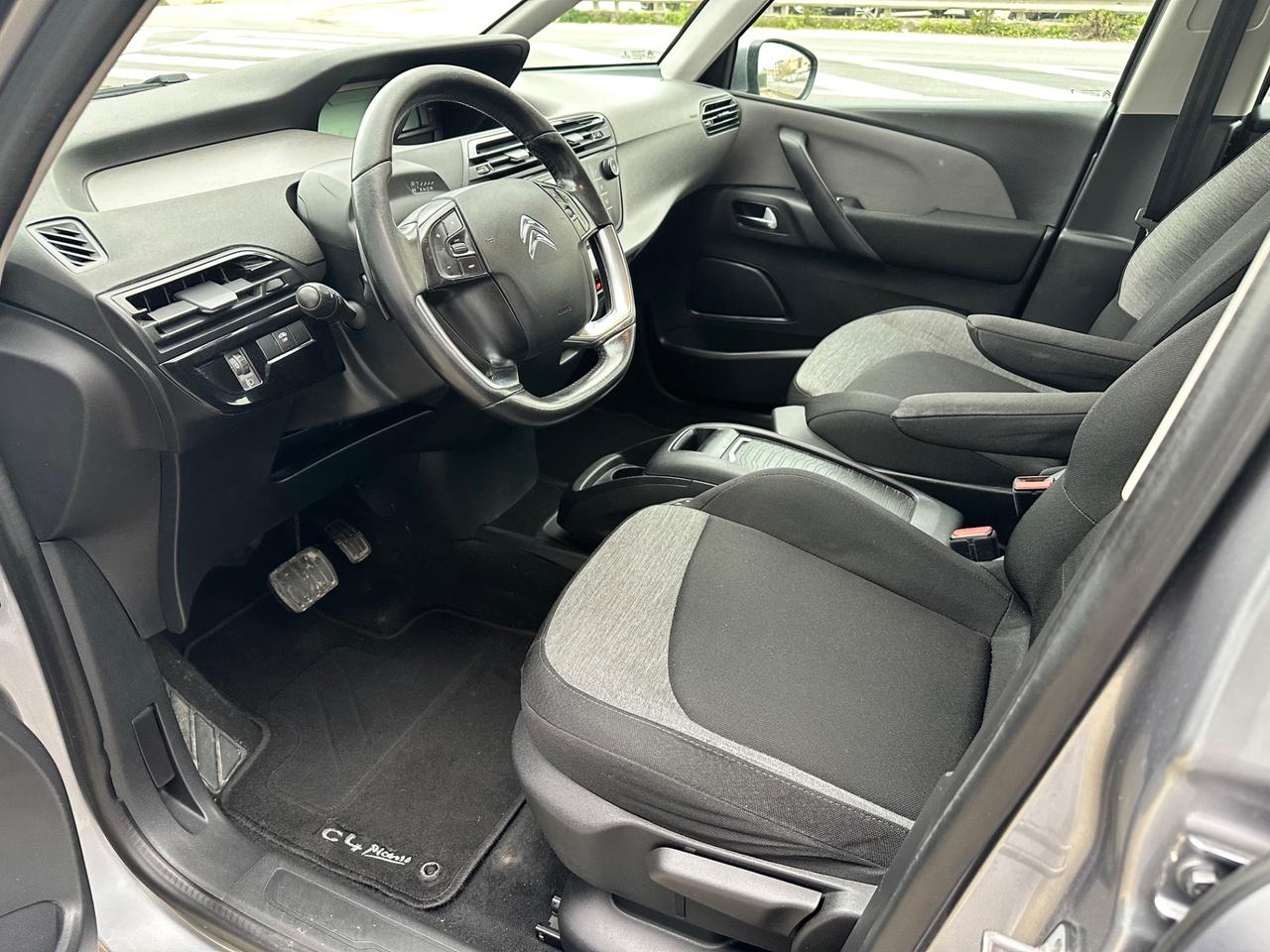 Citroen C4 Picasso Shine 1.6 diesel 120cv automatica