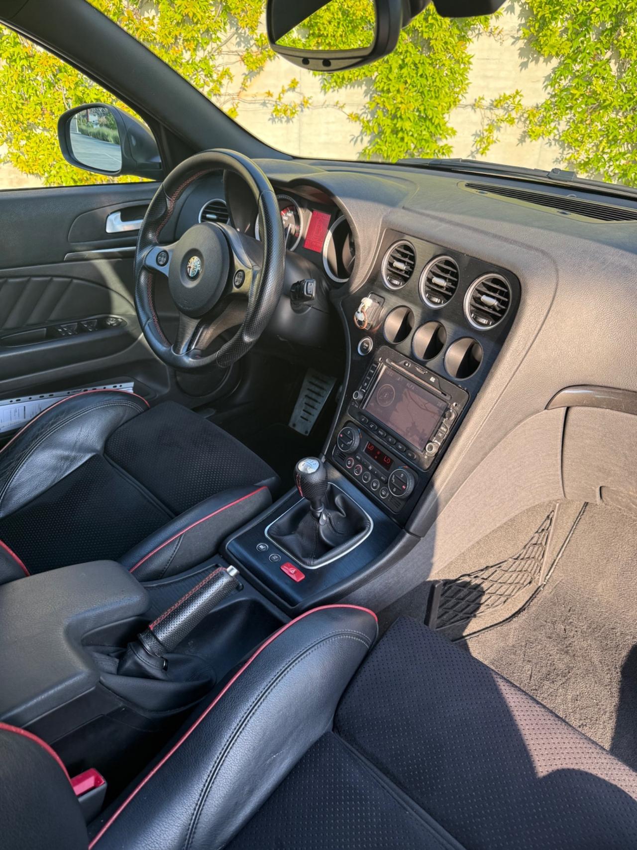 Alfa Romeo 159 2.0 JTDm SW turismo internazionale