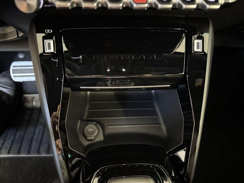 Peugeot 2008 2008 Hybrid 136 e-DCS6 GT