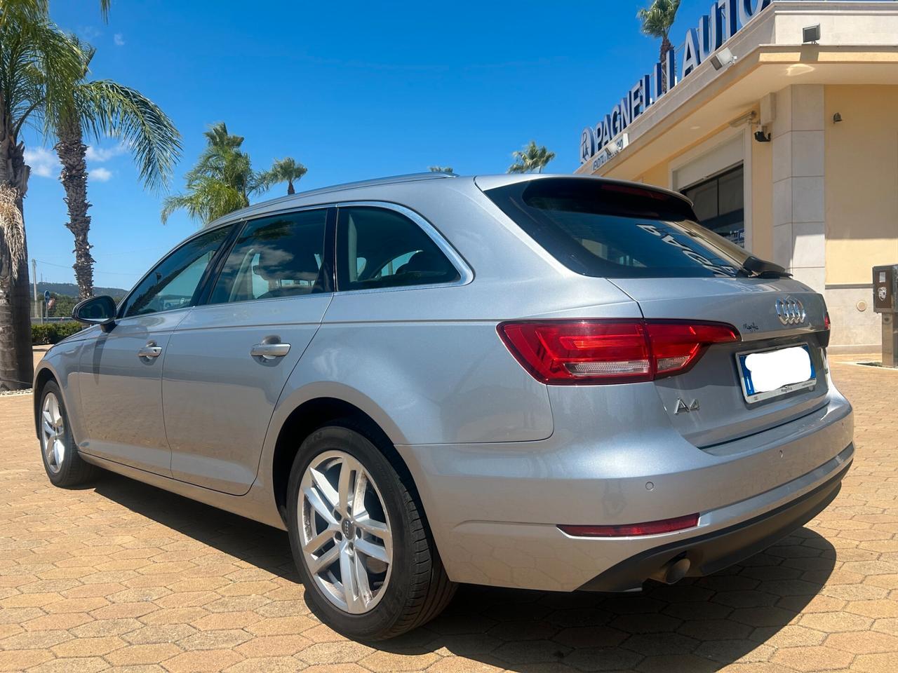 Audi A4 Avant 2.0 TDI 150 CV ultra S tronic