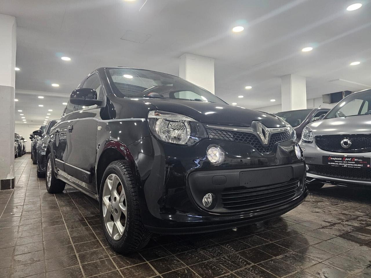 NUOVA RENAULT TWINGO ENERGY INTENS SCe 1.0 BENZ 65CV. GARANZIA UFFICIALE RENAULT. AUTO COME NUOVA.