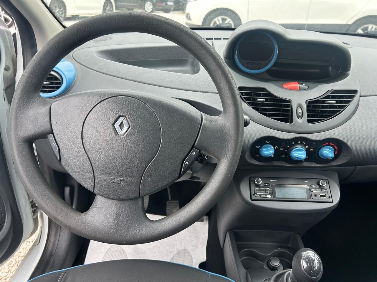 Renault Twingo 1.2 LIVE NEOPATENTATI
