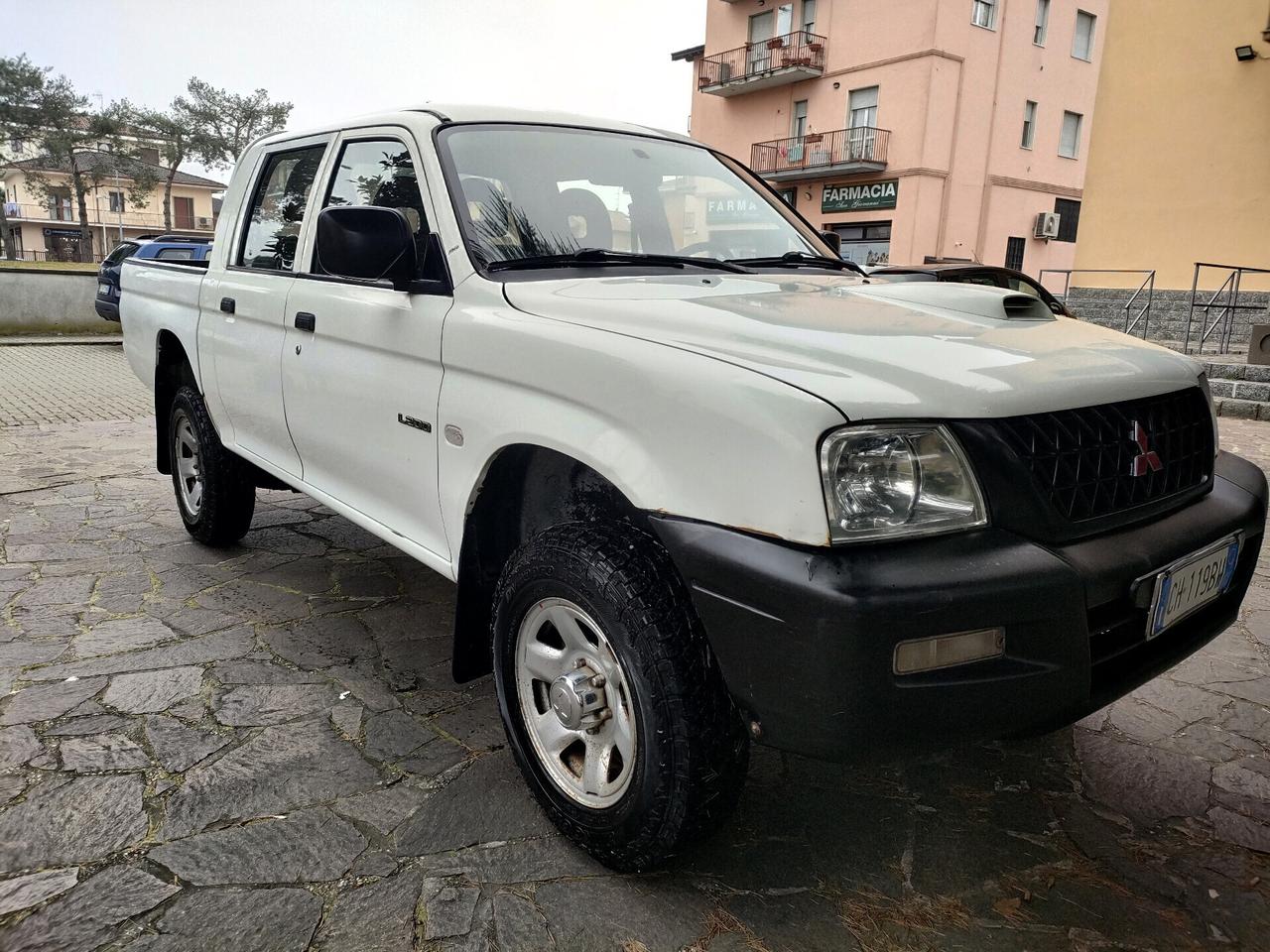 Mitsubishi L200 2.5 TDI 4WD Double Cab