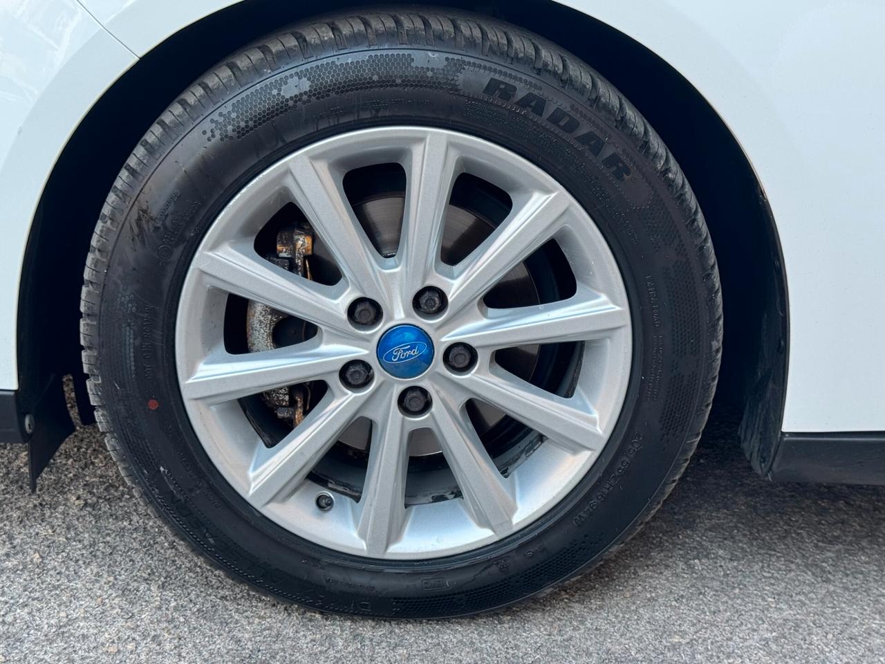 FORD FOCUS BERLINA 1.5 TDCI 120 CV. E6 TITANIUM KM 109.000 PERFETTA