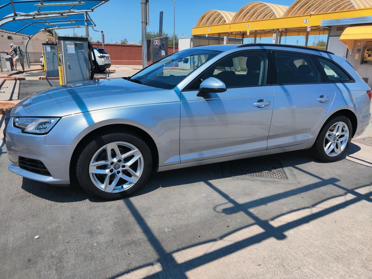 Audi A4 Avant 2.0 TDI 150 CV ultra S tronic