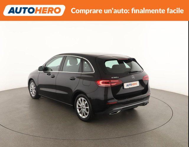 MERCEDES-BENZ B 180 d Sport