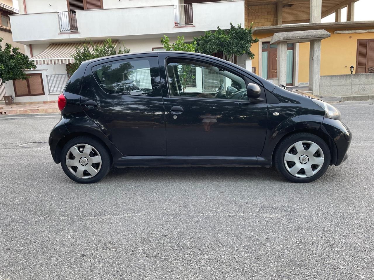 Toyota Aygo 1.0 68 CV - 5 porte