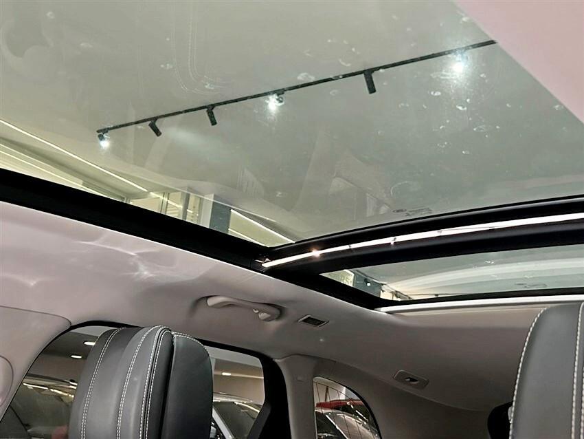 Land Rover Range Velar 3.0D V6 300 CV HSE
