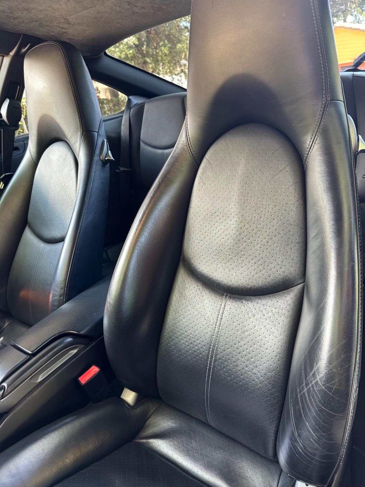 Porsche 911 Carrera 4S Coupé