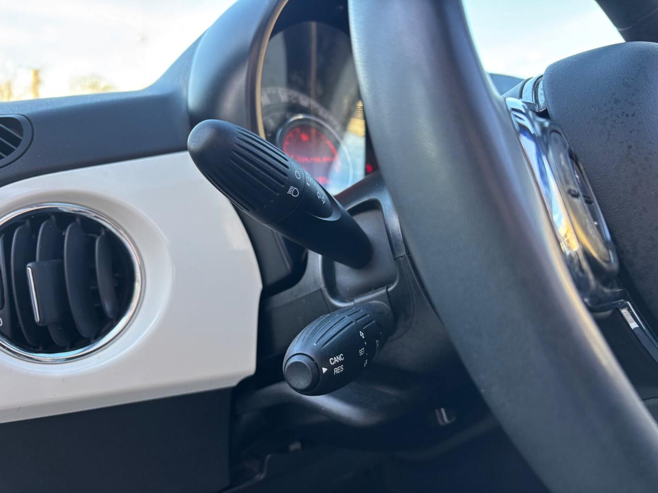 Fiat 500 C 1.0 Hybrid Dolcevita 05/2023