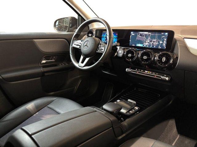 MERCEDES-BENZ GLA 180 d Automatic Business Extra