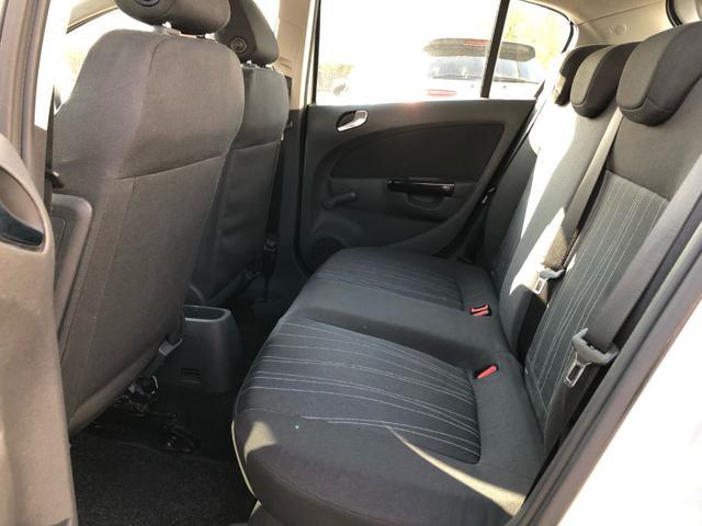 OPEL Corsa 1.2 5 porte Club OK NEOPATENTATI