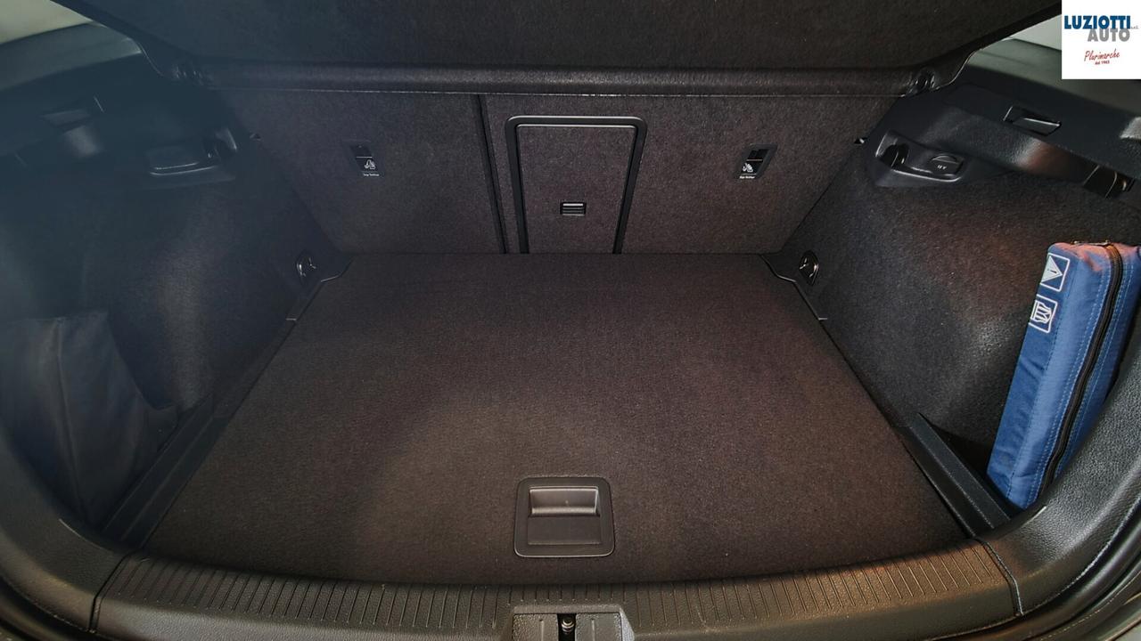 Volkswagen Golf 1.5 TGI 130CV BUSINESS