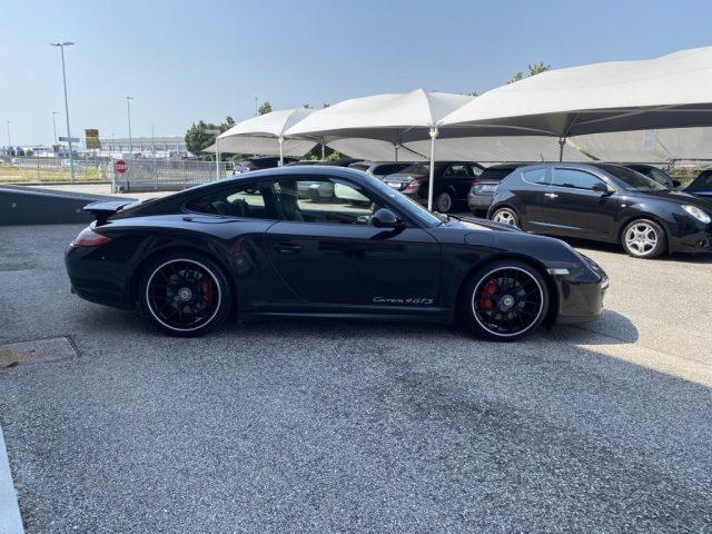 PORSCHE 911 Carrera 4 GTS Coupé