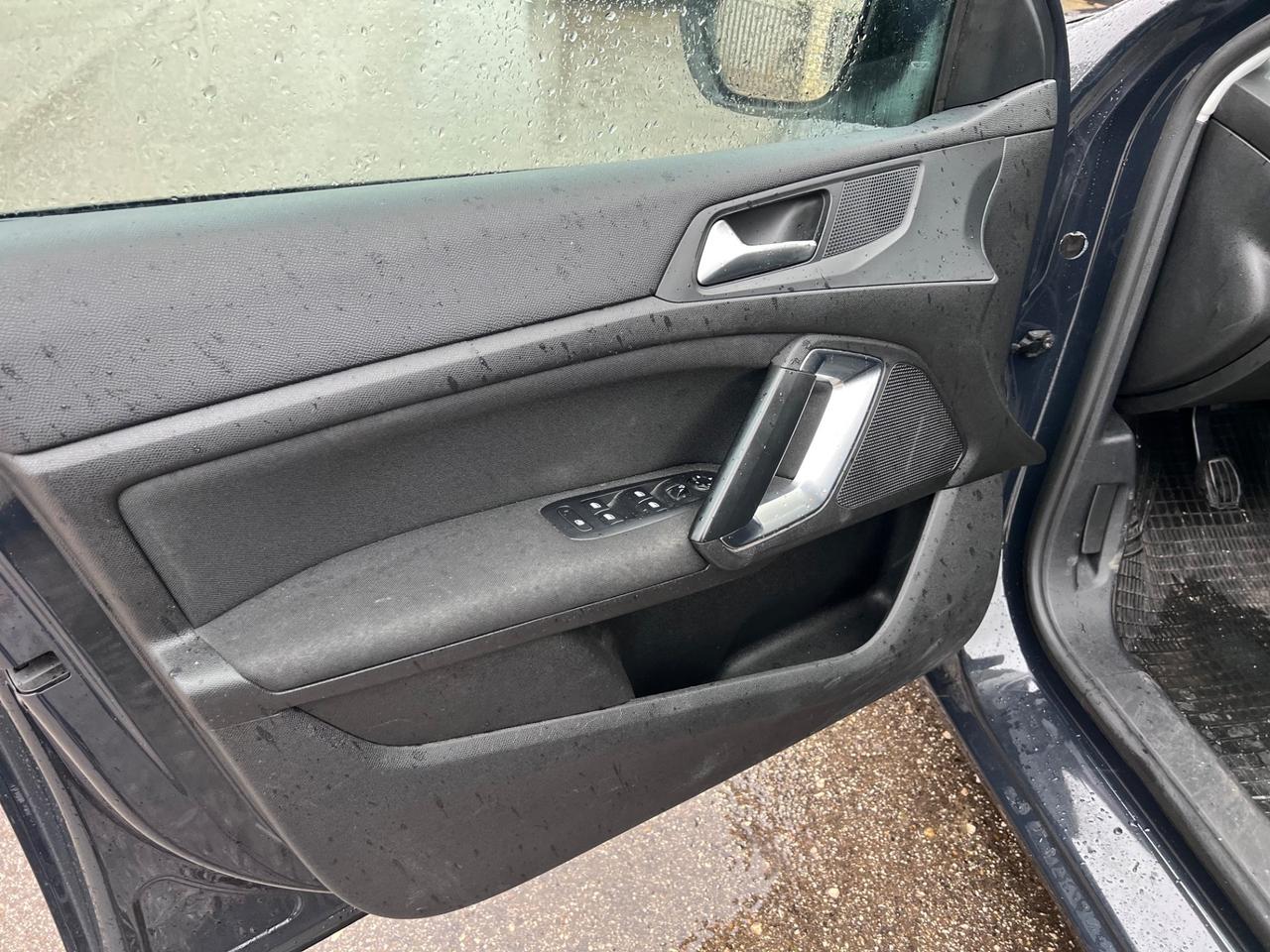 Peugeot 308 1.6 e-HDi 115cv stopestart SW
