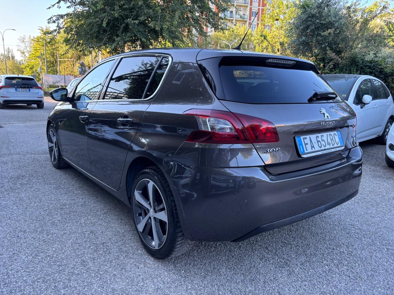 Peugeot 308 BlueHDi 120 S&S Allure
