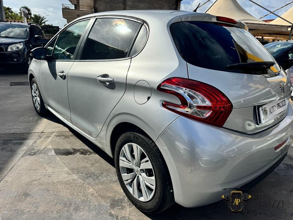 PEUGEOT 208 1.4 DIESEL 2015 140000KM OK NEOPATENTATI