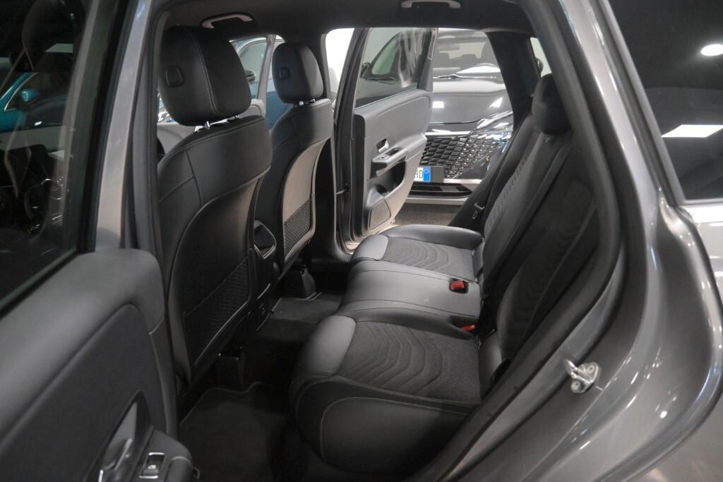 MERCEDES-BENZ B 180D 115CV 6M. BUSINESS SOLUTION ( FARI LED - PELLE - CRUISE - NAVI PREMIUM - PARK ASSIST - TELECAMERA POST. )