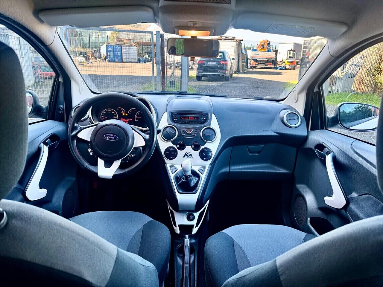 Ford Ka 1.2 8V 69CV Titanium Neopatentati 2014
