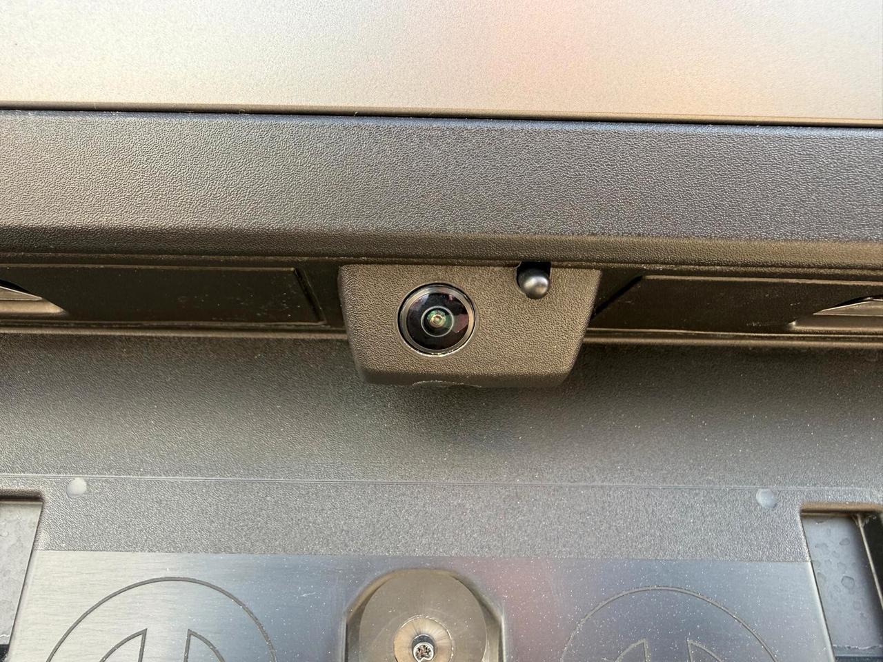 PEUGEOT 3008 HYBRID 136CV AUTOMATICA ALLURE KM0