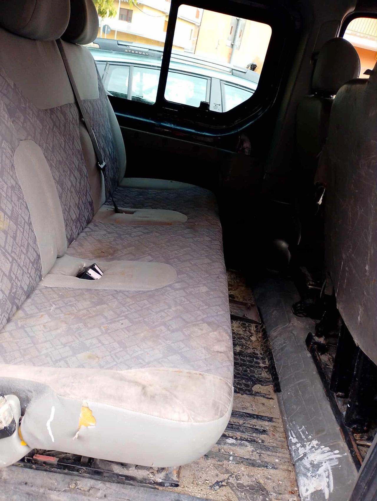 Opel Vivaro 27 1.9 DI PC-TN Combi