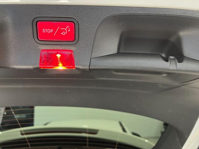 MERCEDES-BENZ CLA 200 d Automatic Shooting Brake Premium Black Pack